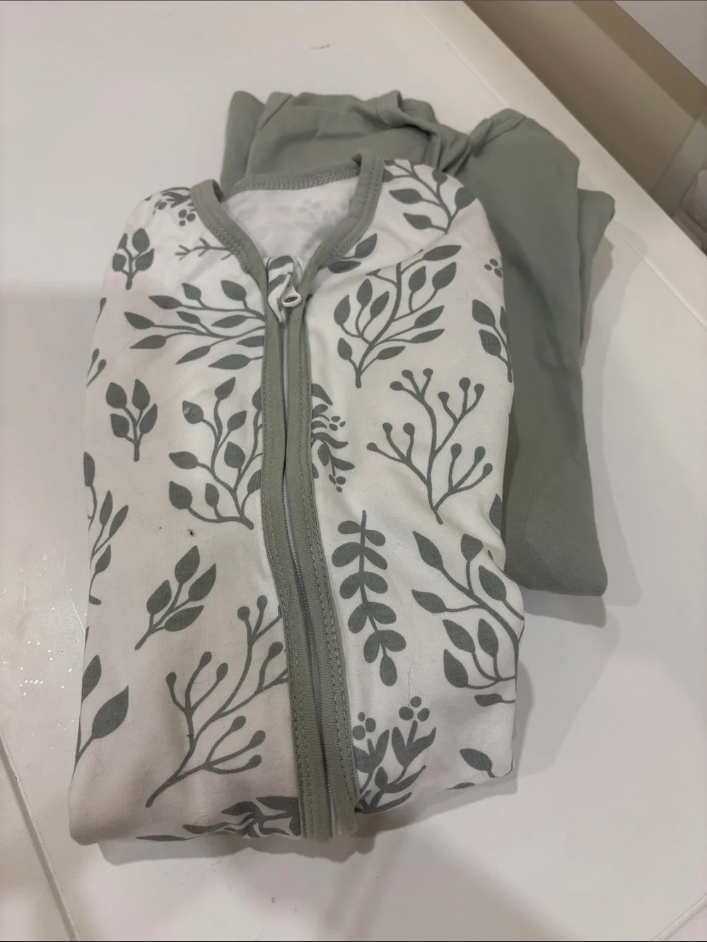 Baby Sleep Sacks - Sage Green + Leaf Print Set 0-6 months
